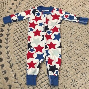 Hanna Andersson Red and Blue Star Footies 6-9 mo